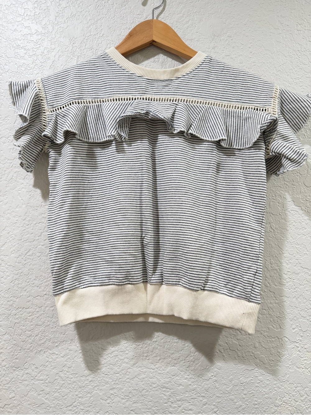 Peek Girls Short Sleeve Ruffle Sweater Top Size Medium 8